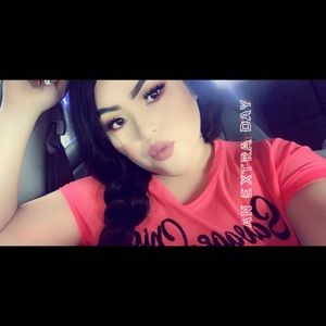 Meet your Posher, Karina